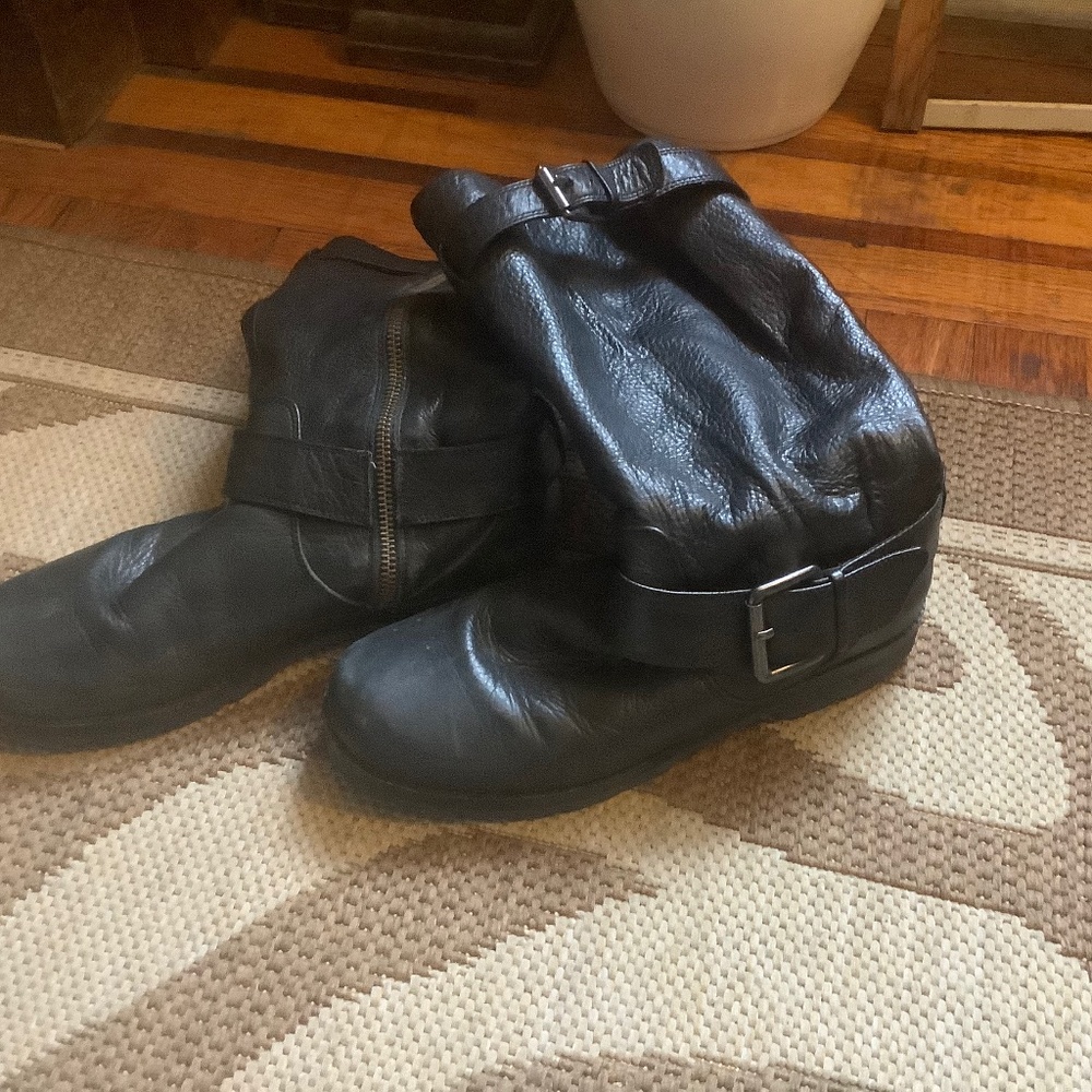 Gentle souls soft leather boots